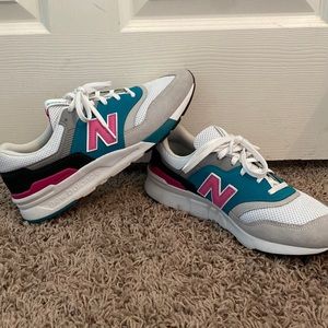 New Balance 997H Teal Pink